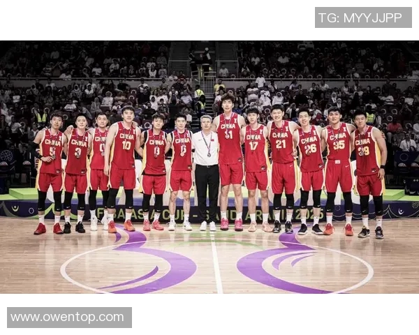 中国男篮迎战马来西亚队全力争胜展现实力与团队精神